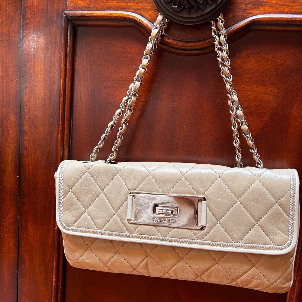 Chanel leather quilted bag- tan/beige